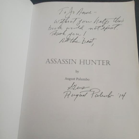 Assassin Hunter by August Palumbo Paperback Signed - Picture 3 of 8